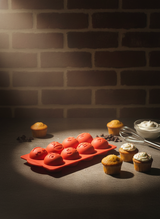 8'li Emoji Silikon Kek ve Muffin Kalıbı - Yapışmaz Çikolata, Cupcake ve Mousse Tatlı Kalıbı